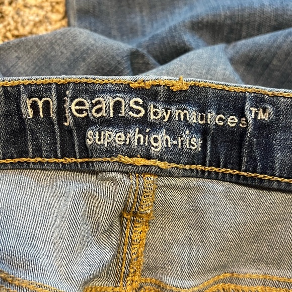 M Jeans by Mauices Super High Rise Skinny Jeans - Picture 3 of 5